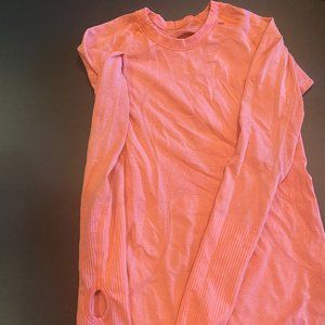 Long sleeve lululemon shirt